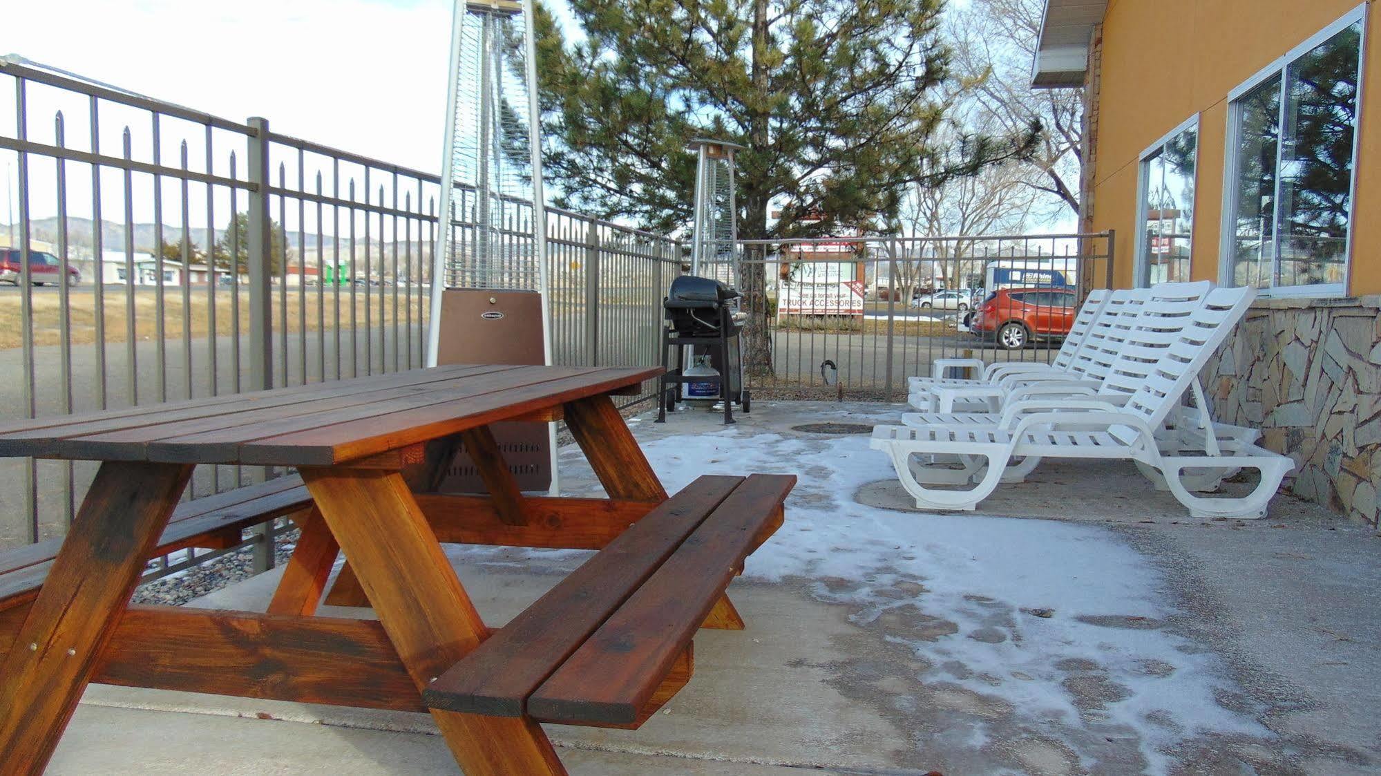 Best Western Montrose Inn Εξωτερικό φωτογραφία